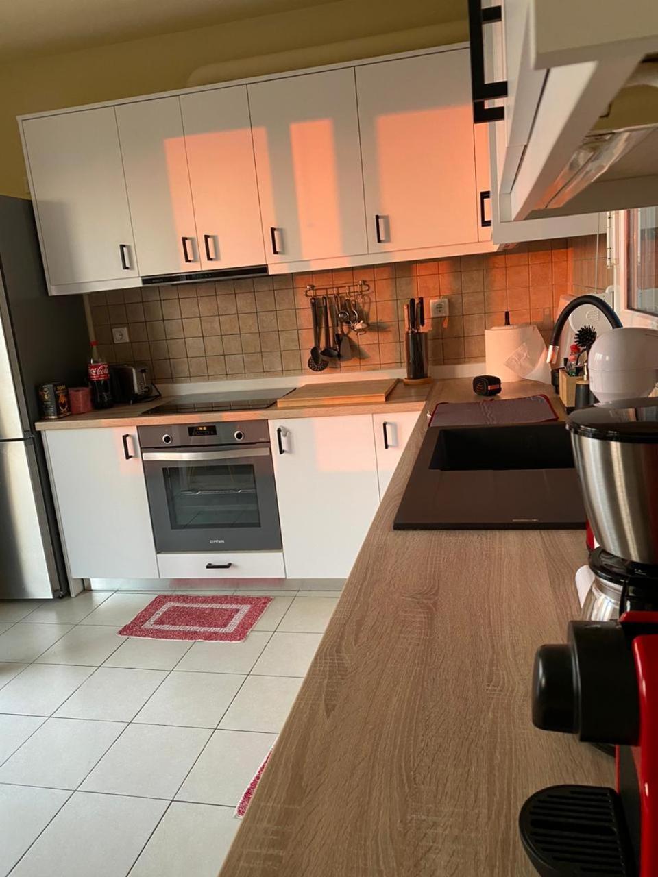 - Eleftheria Villa