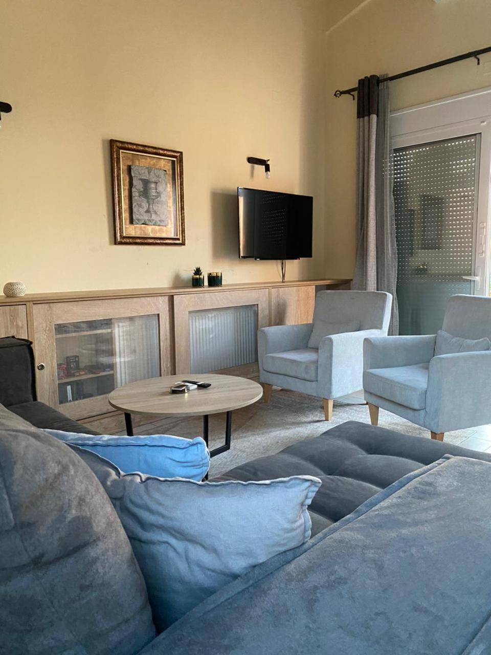 - Eleftheria Villa